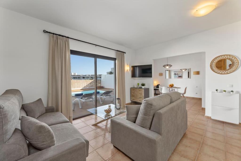 Villa Ramimedi 4 Tías Kültér fotó