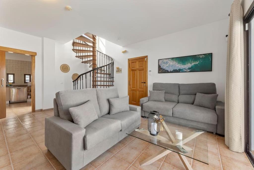 Villa Ramimedi 4 Tías Kültér fotó