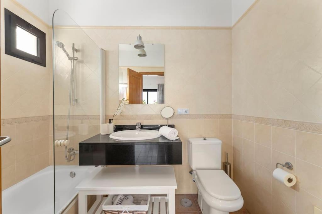 Villa Ramimedi 4 Tías Kültér fotó